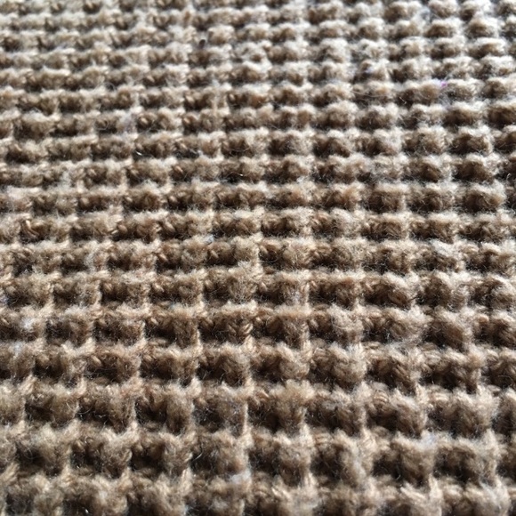 Lord & Taylor textured camel turtleneck sweater XS - Picture 6 of 7